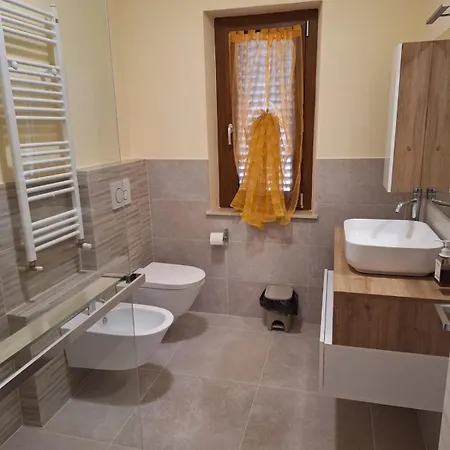 Casa Attilio E Maria *